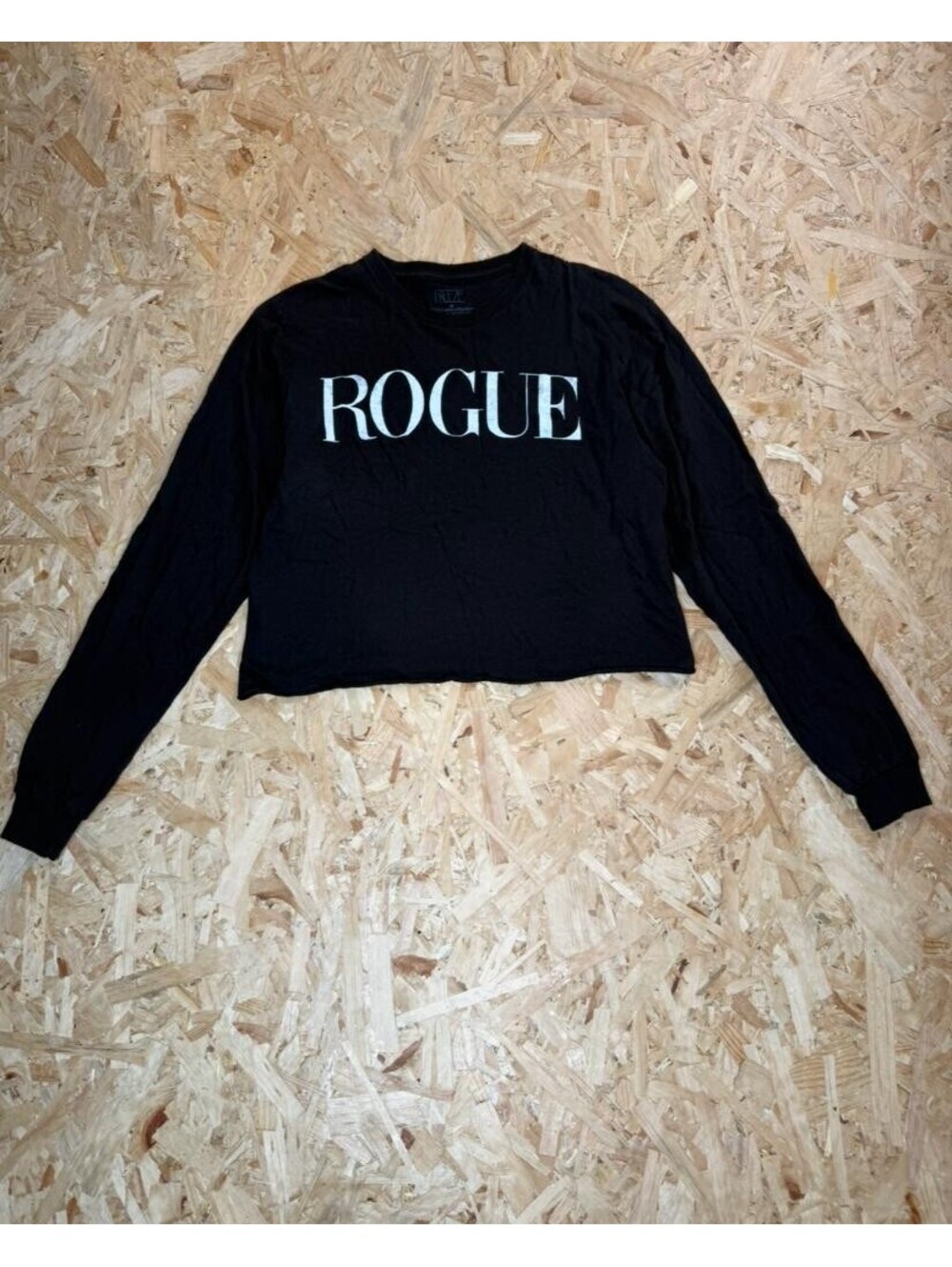 Rogue Fitness Crop Top Long Sleeve Shirt Womens Medium Black Cotton Raw Hem